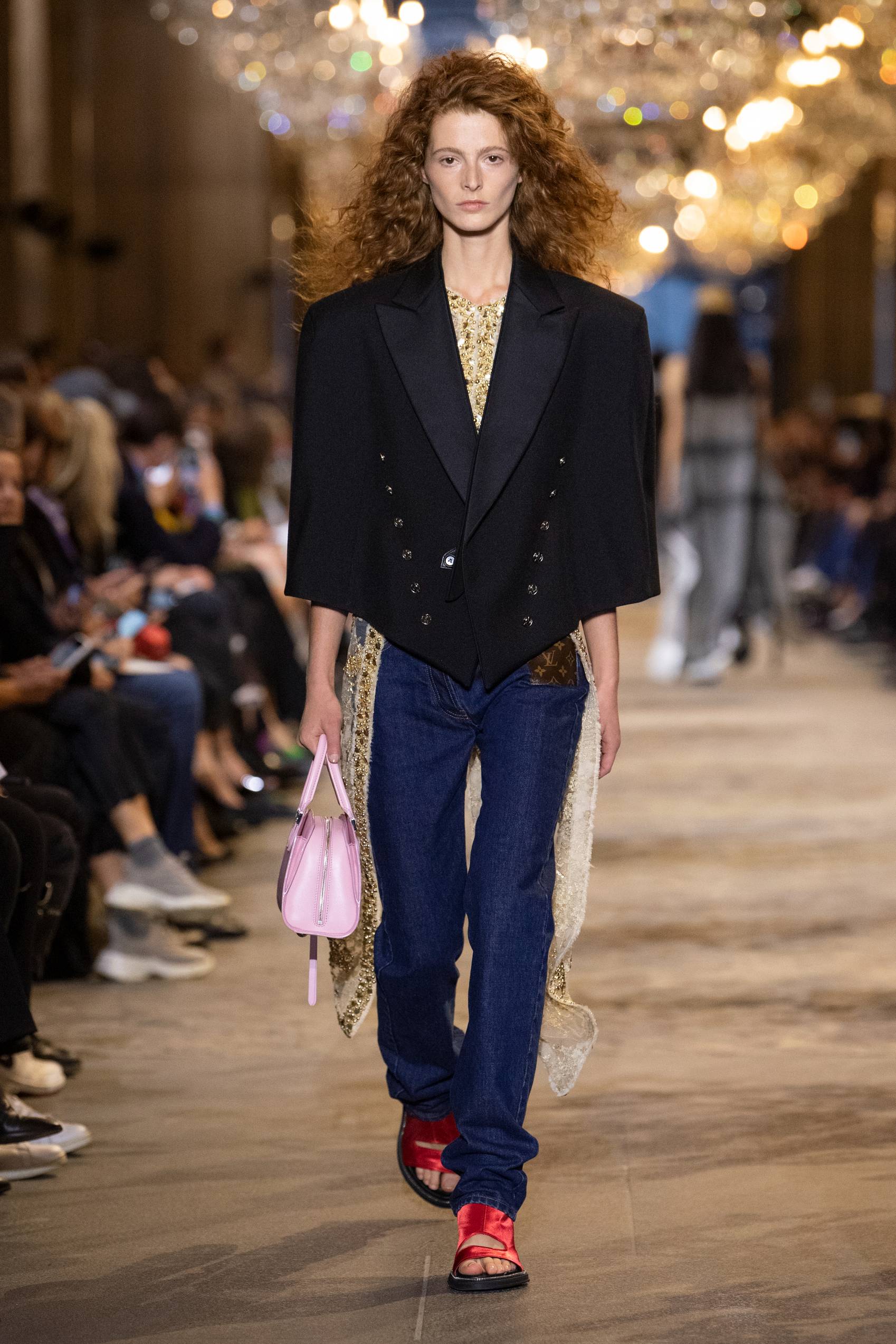 SS22