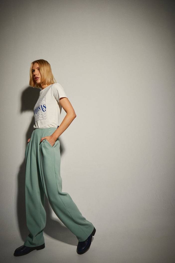 Camiseta Blanca Básica lettering Promesas | Dolores Promesas
