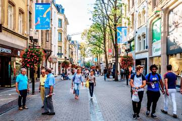 Paris : les achats «revanches» se font attendre