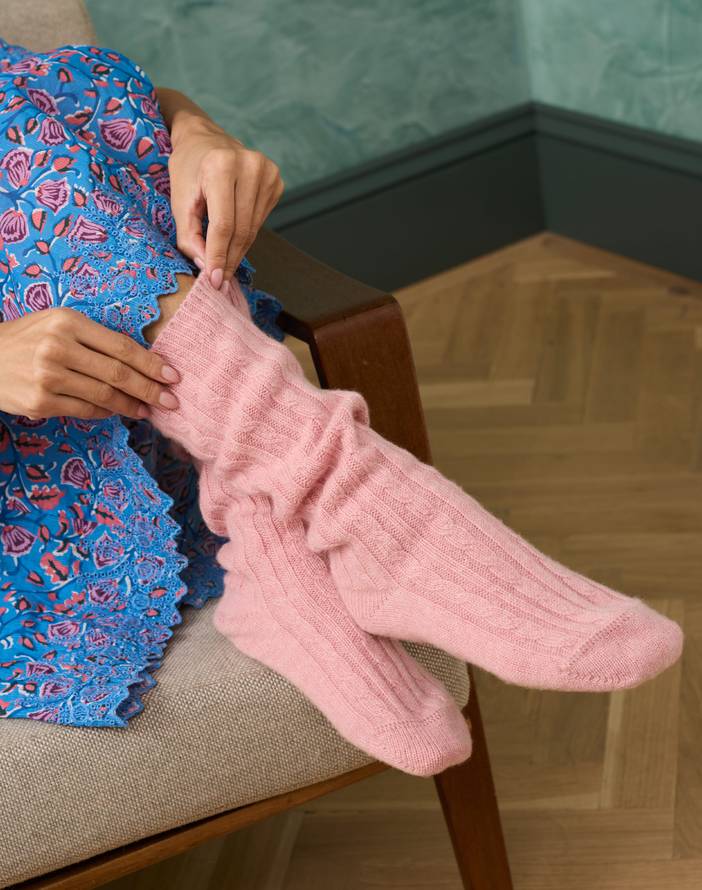 Women's Cashmere Bed Socks Shell | Brora