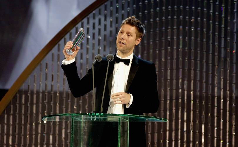 Jonathan Anderson mit Doppelehrung bei The Fashion Awards 2017 ausgezeichnet