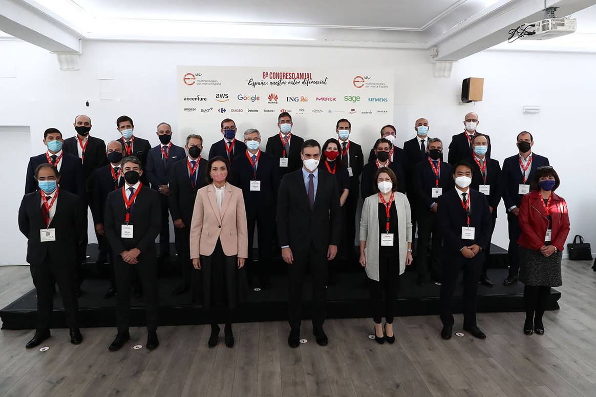Photo Credits: Foto de familia del 8º Congreso anual de Multinacionales por marca España. Fernando Calvo, Pool Moncloa.