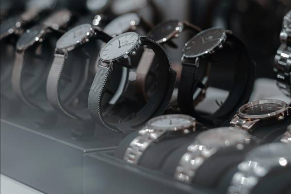 Tax free shopping: orologi e gioielli trainano il mercato