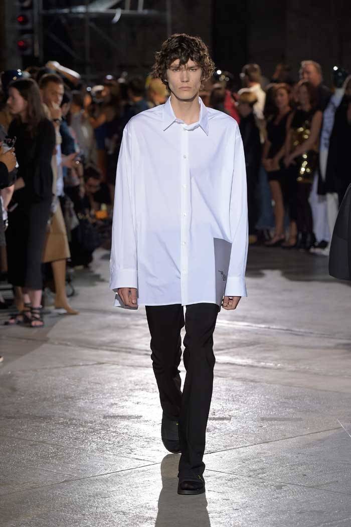 Highlights: Raf Simons SS17 Show während Pitti Uomo