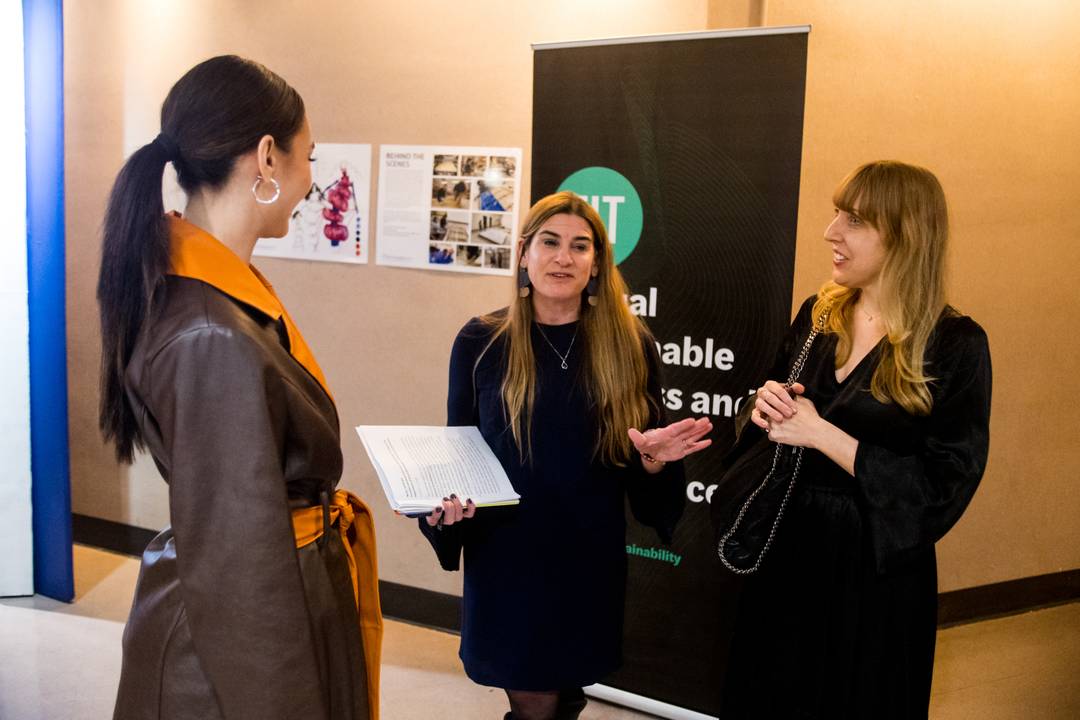 Miss Universe (left) R'Bonney Gabriel chats with Sustainable Business and Design Conference chairs Karen Pearson and Colleen Hill.