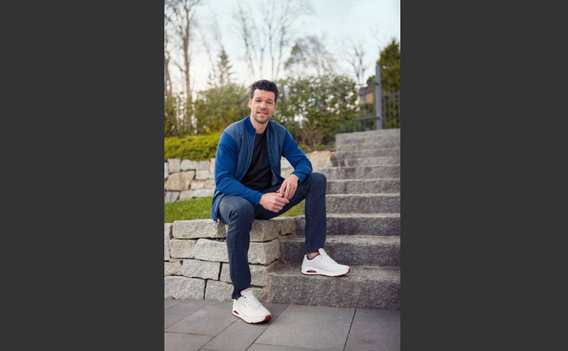 eikaetschja / Skechers