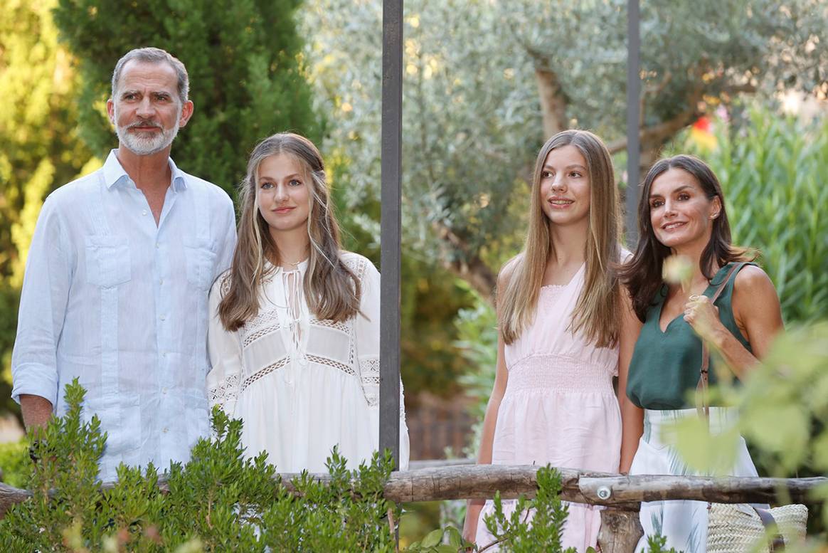 Photo Credits: Visita de la Familia Real a la Cartuja de Valldemossa. Casa de S.M. el Rey.