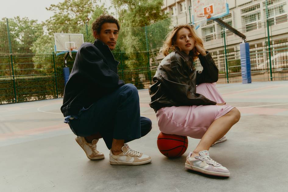 Swinger-International-bernimmt-Philippe-Model