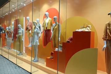 Istituto Marangoni Florence collaborates with Fendi 