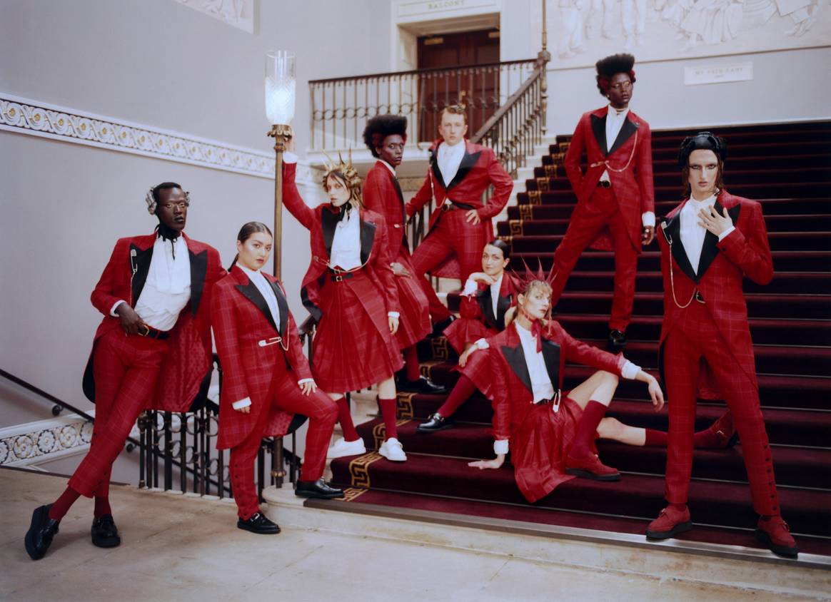 Image: courtesy of Theatre Royal Drury Lane by Oli Kearon