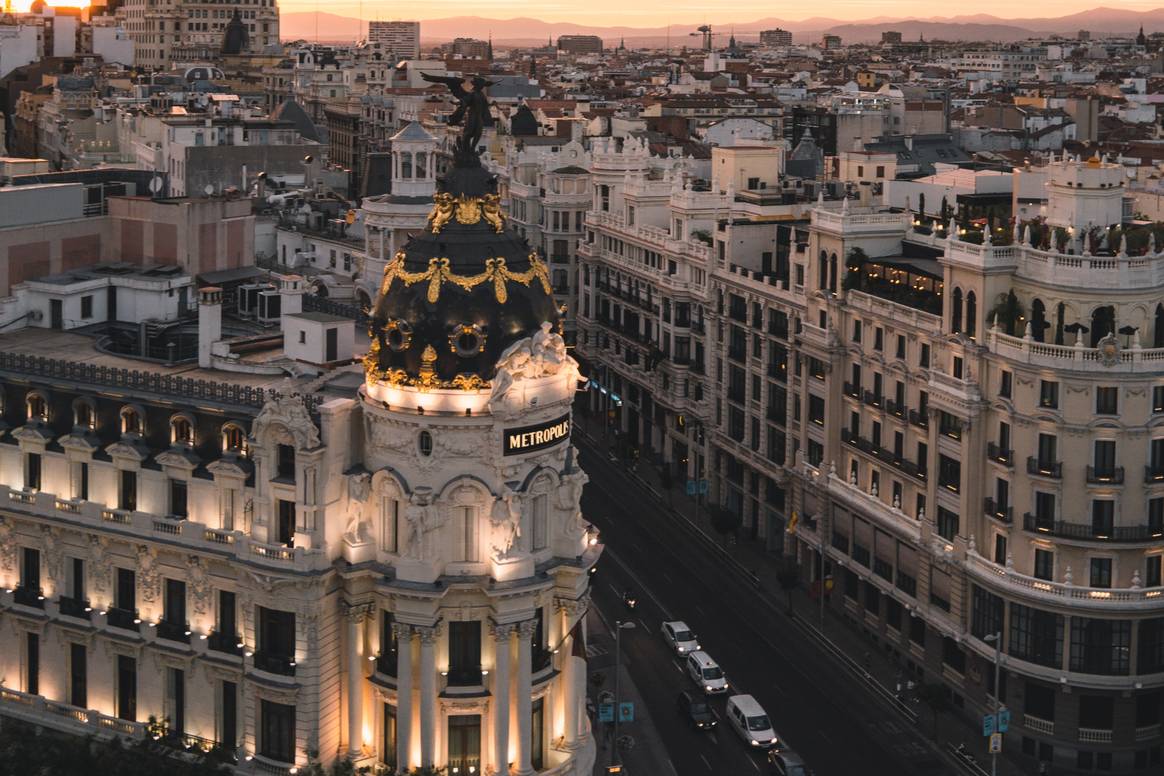 Imagen de Alex Azabache vía Unsplash