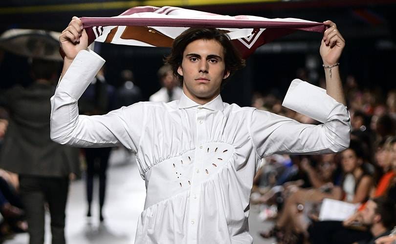 aHR0cHM6Ly9zdGF0aWMuZmFzaGlvbn