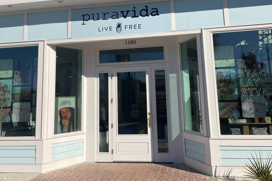 Pura Vida store