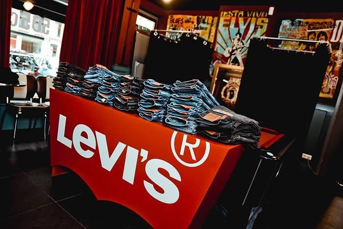 Las calles de compras más costosas en el mundo, lo que Chanel, Levi's y Moncler tienen que vender para alcanzar su alquiler