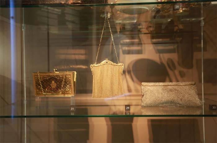 Kijken: tentoonstelling Royal Bags in Tassenmuseum Hendrikje