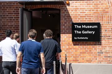 Ouletcity Metzingen beleuchtet mit einem Museum sein textile Historie