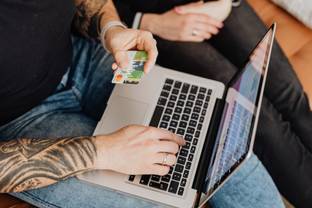 Deutscher Onlinehandel wächst auch dritten Quartal kräftig – Jahresziel bei 100 Milliarden Euro