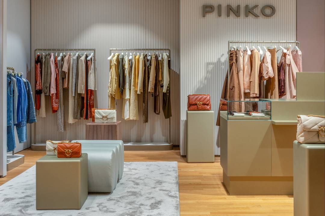 Boutique Pinko Galeries Lafayette CAP3000