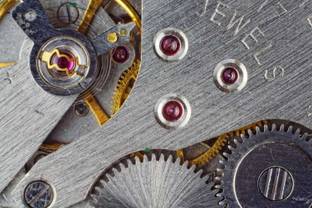 Reif fürs Museum? Die gute alte Armbanduhr in Zeiten des Smartphones