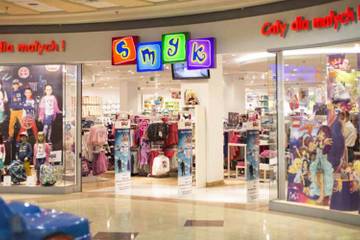 Польский продавец детских товаров Smyk уходит из России - "Коммерсант"