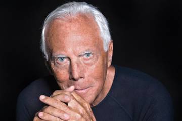 Riflessioni sul lavoro svolto per Giorgio Armani mentre lo stilista compie 90 anni