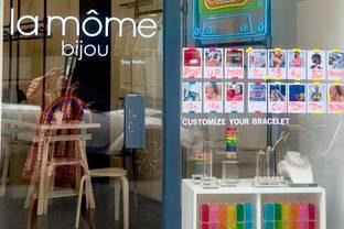 La Môme Bijou inaugure un pop-up store à l'ambiance colorée 