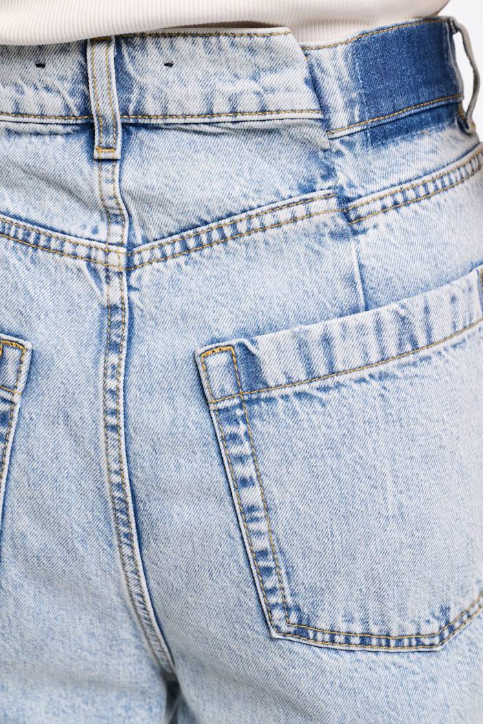 Peg waist tapered baggy jeans | dorothee schumacher