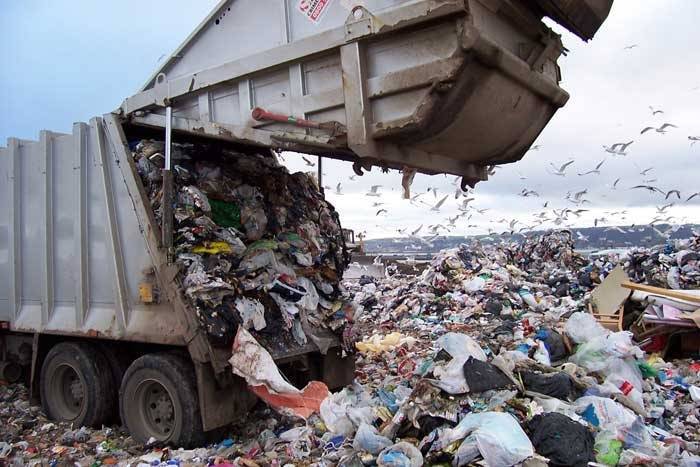 (Re)defining sustainability - The future of responsible fashion
