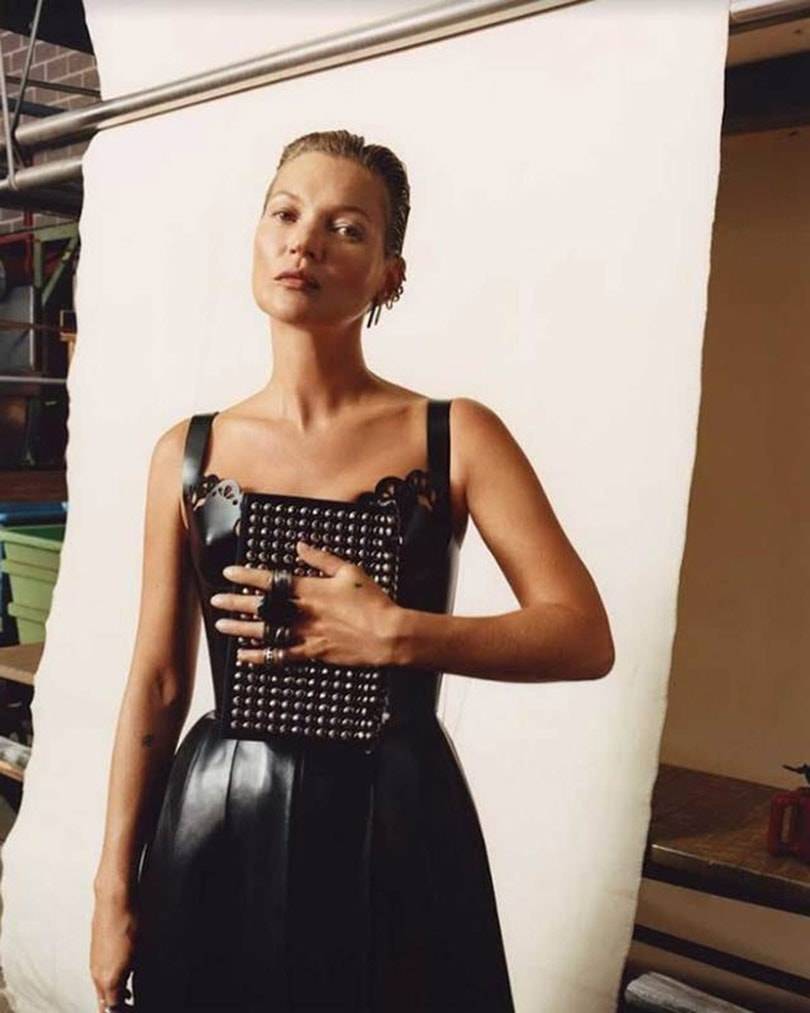 En imágenes: Kate Moss, protagonista de la campaña de Alexander McQueen AW19