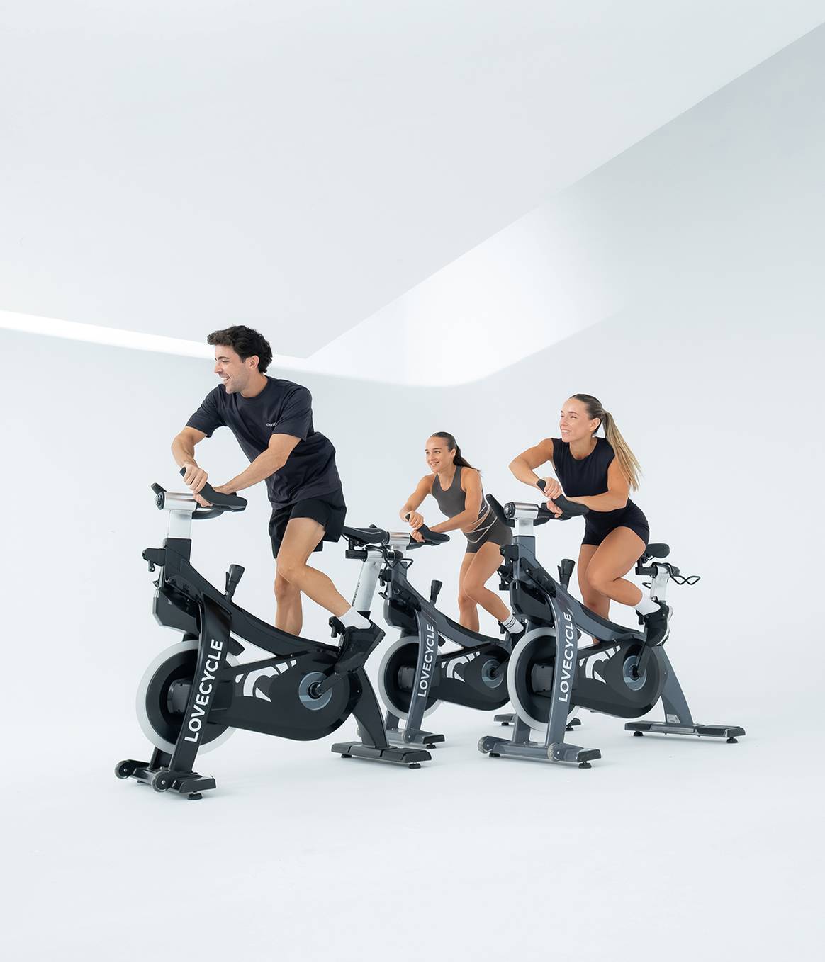 Simulación de una sesión deportiva de las jornadas “Oysho Community Days Madrid”, programadas para el 13 y 14 de septiembre de 2025 en Madrid (España).