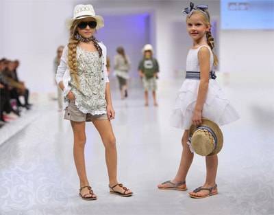 Kinderen op de catwalk als alternatieve beurs