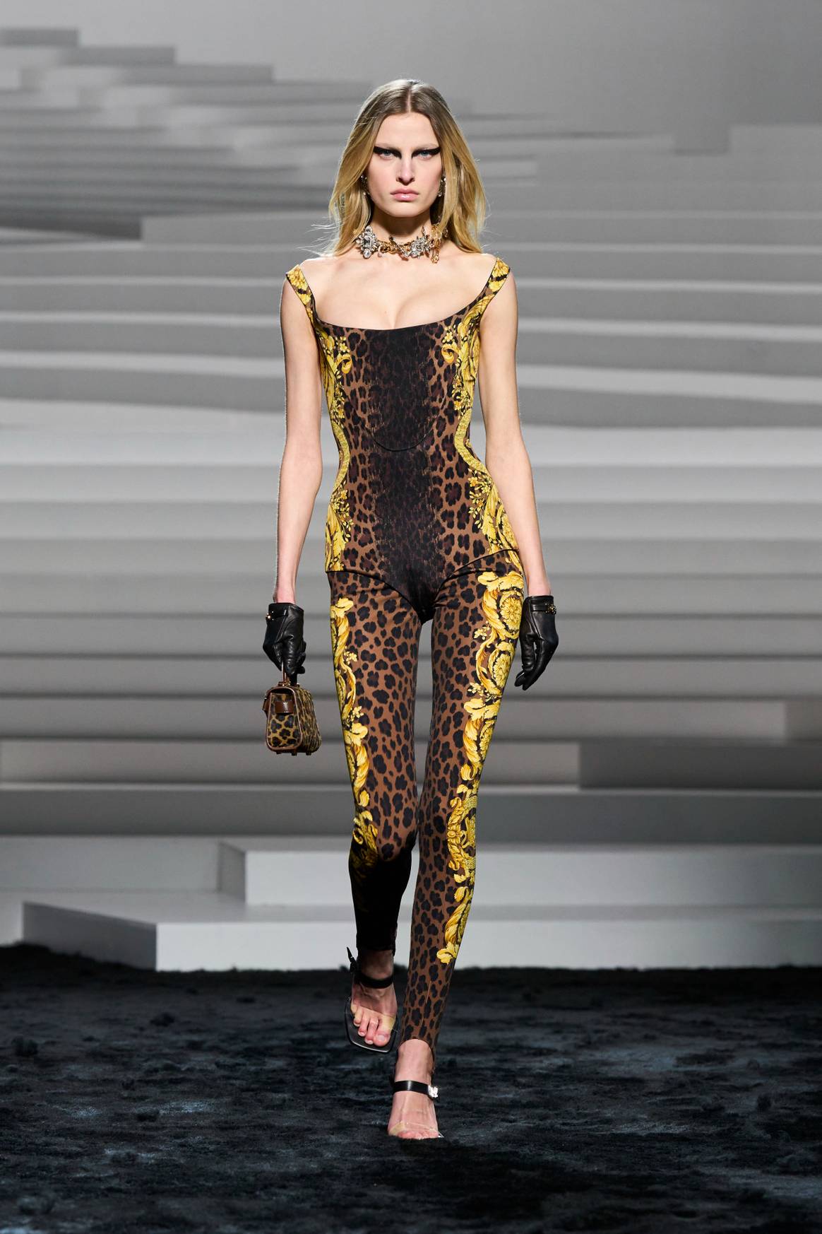 Versace FW24/ Look 33