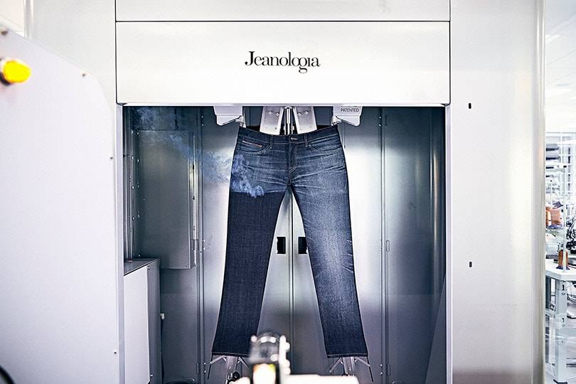 Binnenkijken bij Tommy Hilfiger's denim center op de PVH campus