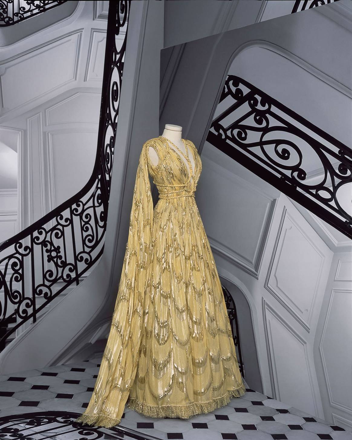 Dior showcases fantasy and miniatures for haute couture