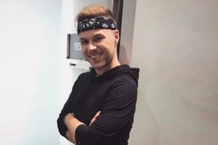 Interview: Eric Harder über seinen Job als Store Manager bei Tommy Jeans in Berlin Alexa