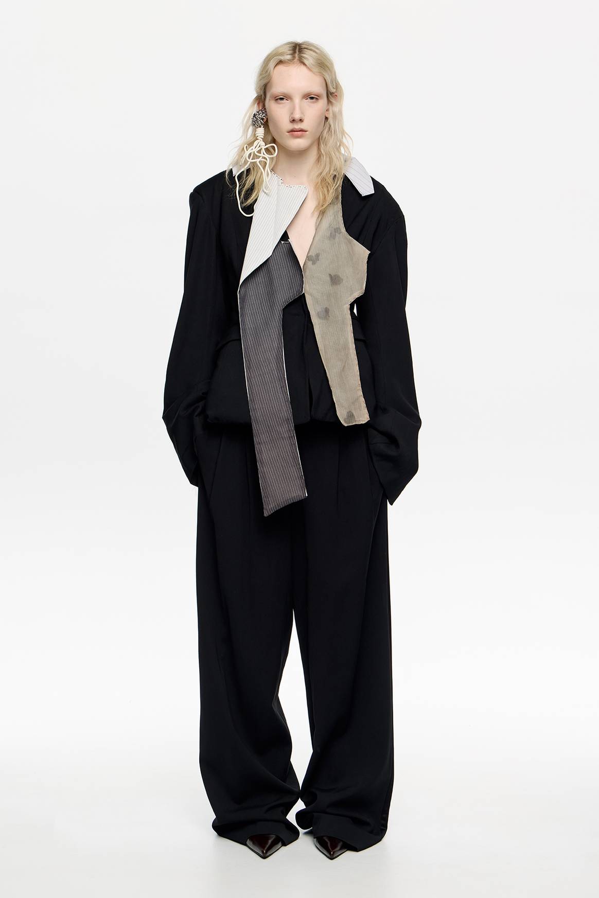 Diseño de la colección cápsula “Bimba y Palomo, an upcycling project by modaUVigo”.