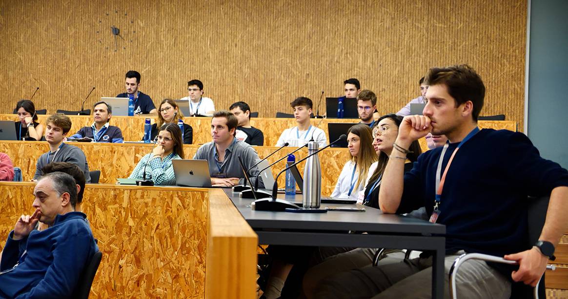 Encuentro de emprendedores en el marco del programa de aceleración de startups de Lanzadera.