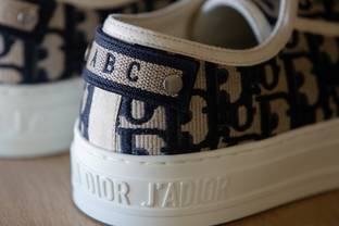 Dior propose une offre de customisation de ses sneakers