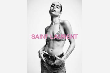 Video: Zoë Kravitz in Saint Laurent's denim 2021 collection