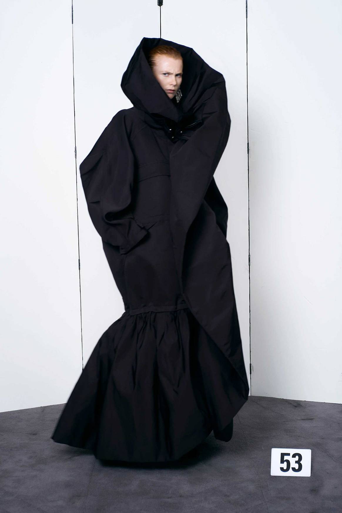 Photo Credits: Balenciaga, colección Alta Costura Otoño/Invierno 2021/2022.