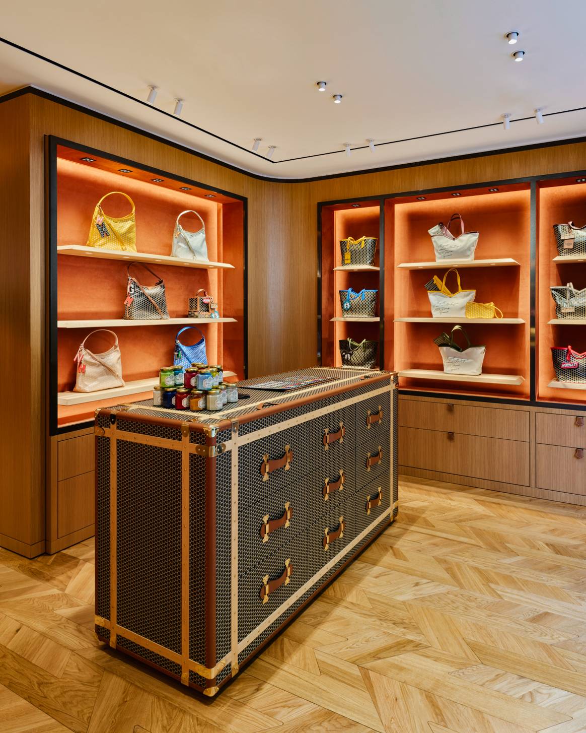 Boutique Moynat, Paris.