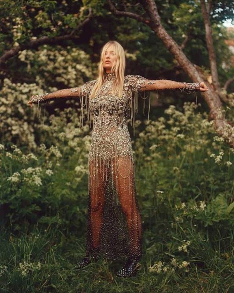 En imágenes: Kate Moss, protagonista de la campaña de Alexander McQueen AW19