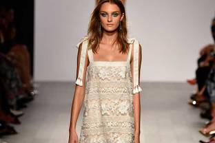 Tadashi Shoji takes us to Malibu for NYFW