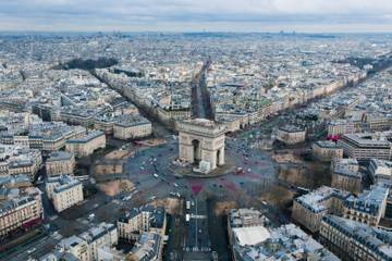 Frankreich wächst zum Jahresende leicht