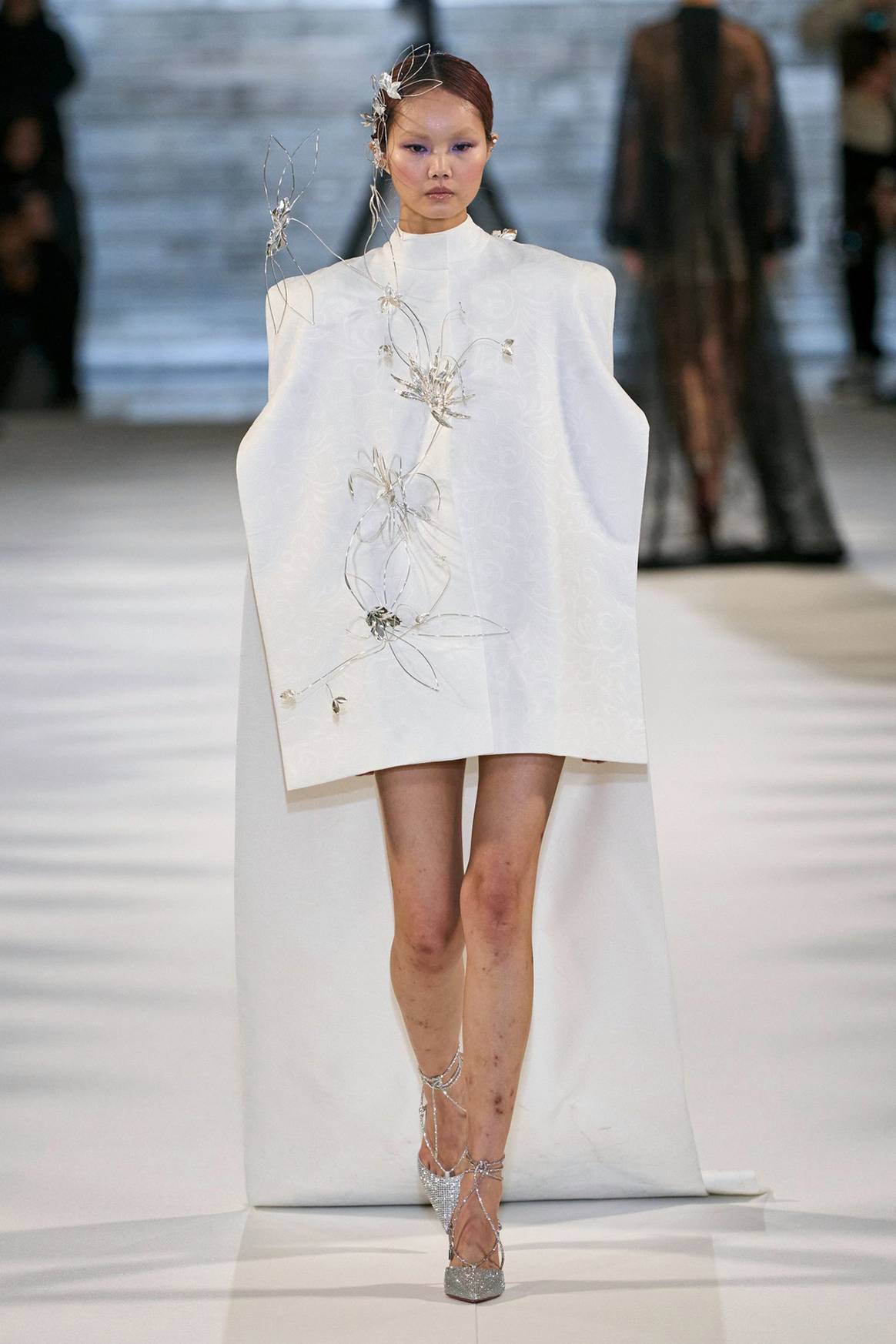 Juana Martín, colección “La rosée” de Alta Costura para la temporada Primavera/Verano SS24.