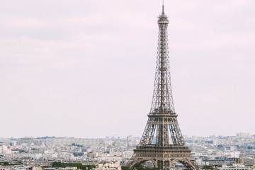 La settimana della moda di Parigi svela il suo calendario ufficiale