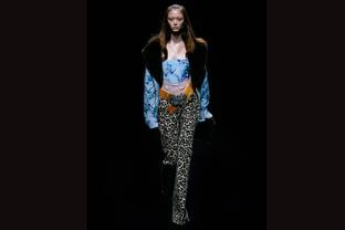 Video: Blumarine Herbst/Winter 2021/2022