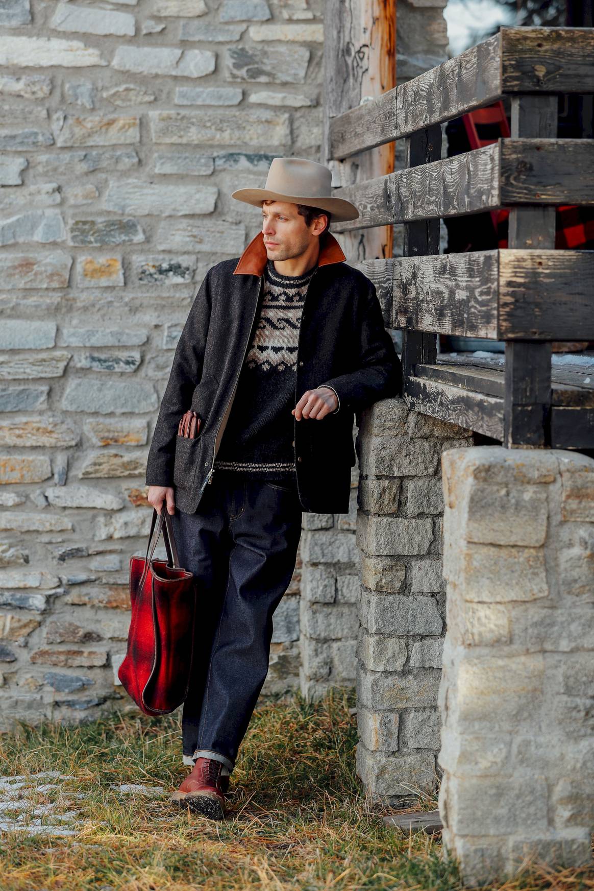 Woolrich spotlights men's transitional jackets from its fall/winter ...