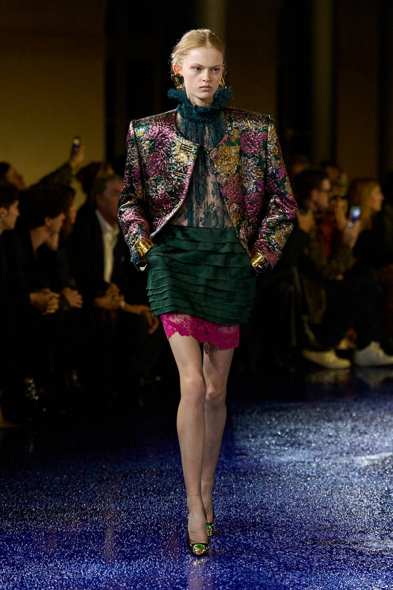 Saint Laurent SS25 - Worldwide Fashion Design Lookbook