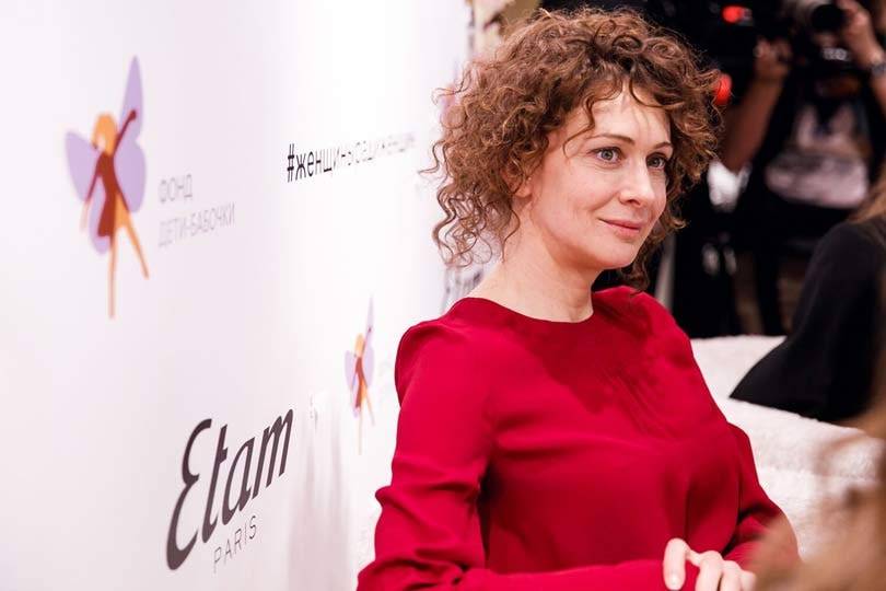 Etam и фонд «Дети-бабочки» запустили совместный благотворительный проект